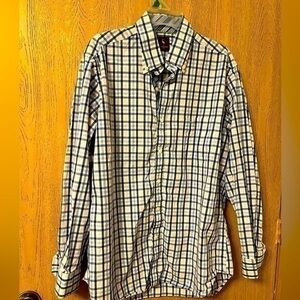 Men’s Tailorbyrd dress shirt size XL